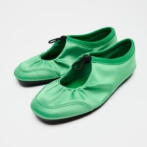 ZARA Satin Effect Ruched Ballet Flats – Green (US 8 Women)